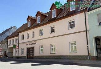 Hausansicht straßenseitg