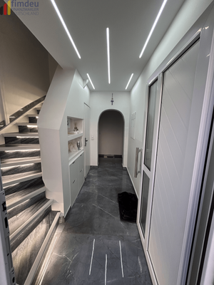 Flur mit Treppenhaus