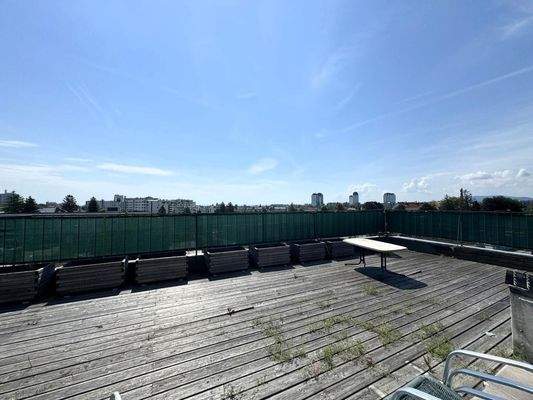 OG / Top 3 / Dachterrasse