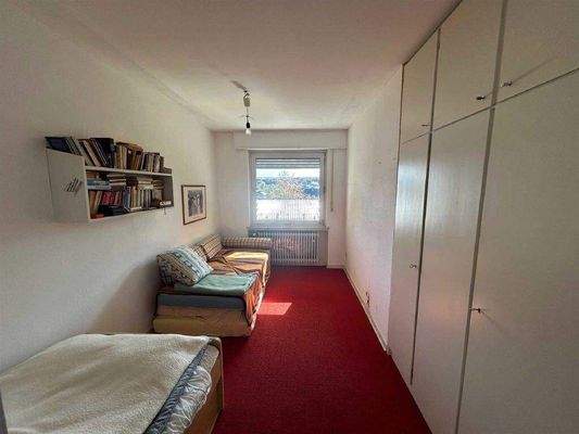 Kinderzimmer Dachgeschoss links