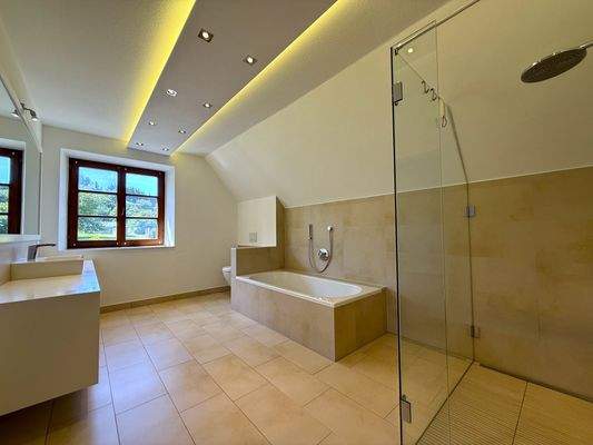 eigenes Kinderbad - zeitloses Design