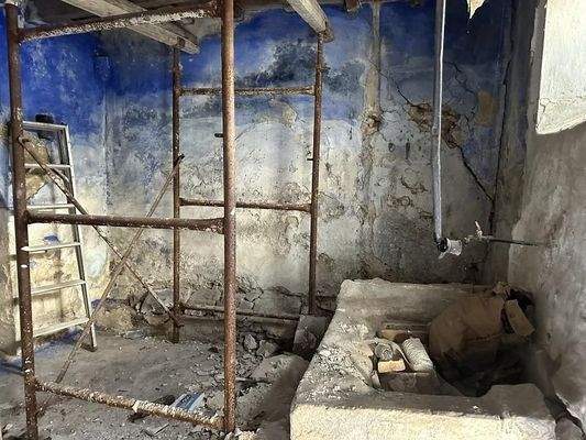 Kreta, Rethymno: 3-stöckiges Gebäude zur Renovierung in der Altstadt zu verkaufen