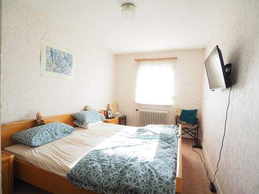 Schlafzimmer (rechte Haushälfte)