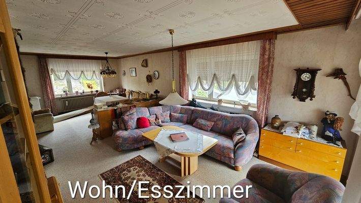 Wohn/Esszimmer 