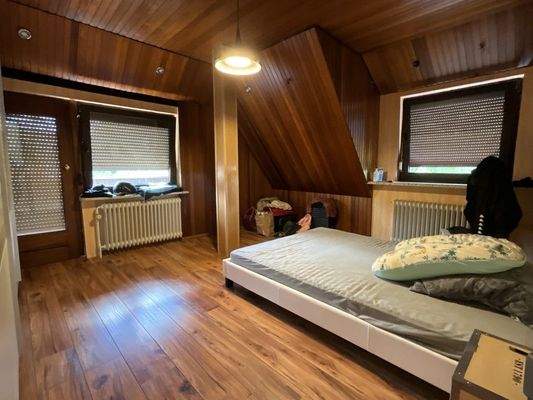 Schlafzimmer mit Balkon