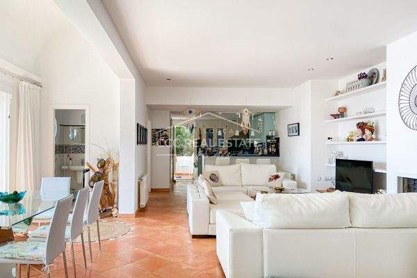 Wohnbereich mit offener Küche