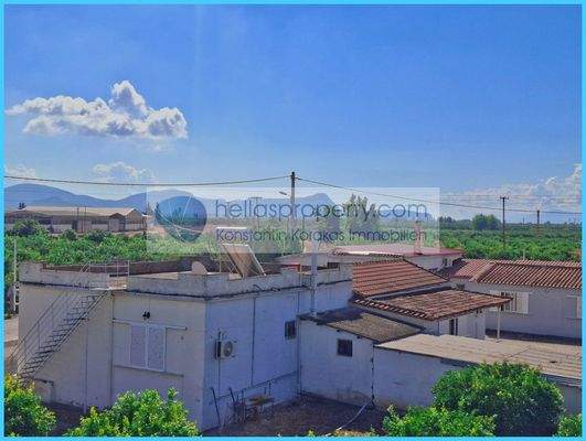 47a5583bc7ac4c5b9c7fbf3a64e44a4d-original