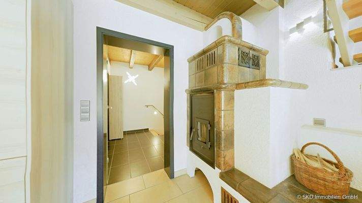 Küche mit Kachelofen für die kühleren Tage