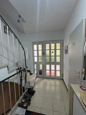 Heller Eingangsbereich