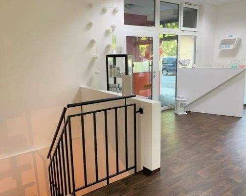 Treppe ins Souterrain