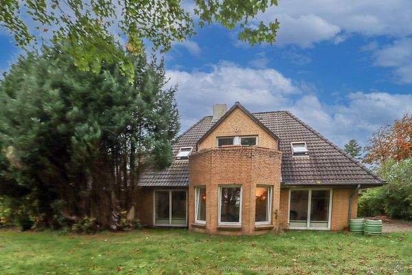 ...und ein schöner und großer Garten