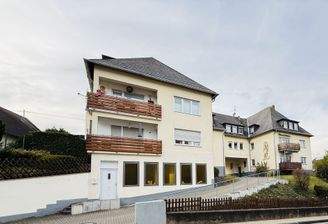 Hausansicht (Straßenseite)