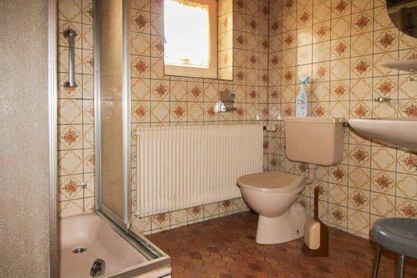 Bad Einliegerwohnung