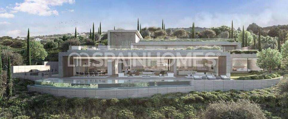 Panoramic Sea and Golf-View Land in Sotogrande Cádiz