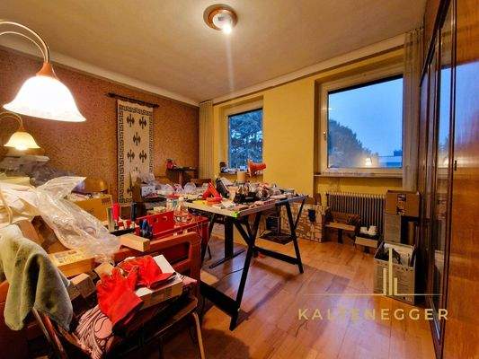 OG: Zimmer ca. 14,89 m²