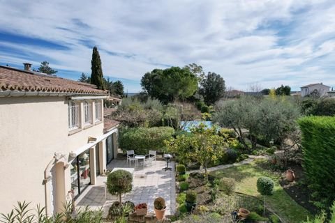 UZES Häuser, UZES Haus kaufen