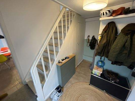 Haus 1, Eingangsbereich