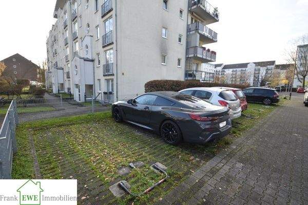 Stellplatz, 1-Zimmer-Wohnung zum Kauf in Düsseldorf Hassels, Frank Ewe Immobikienmakler Düsseldorf Hassels 