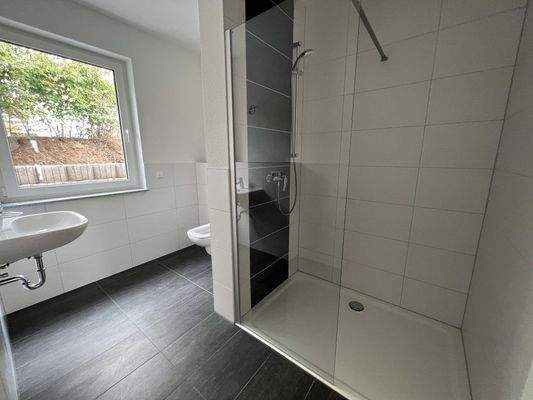 Wohnung-Fernwald-Tulpenweg 37-10446-001 WEH1E1-Bad