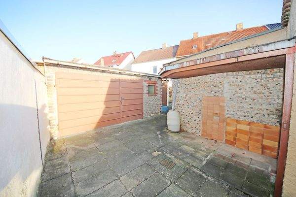 Zufahrt zum Grundstück