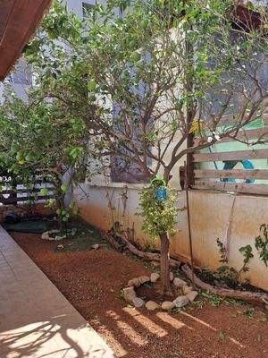 Kreta, Chersonisos: Große Villa am Dorfrand zu verkaufen