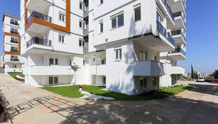 New Apartments with Balcony and Separate Kitchen in Antalya