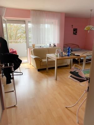 Wohn-/Schlafzimmer