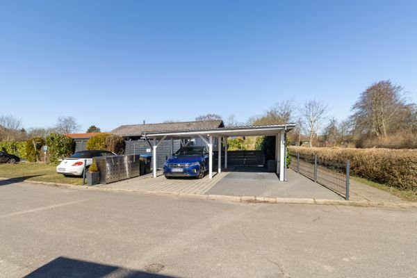 Hochwertiges Doppelcarport