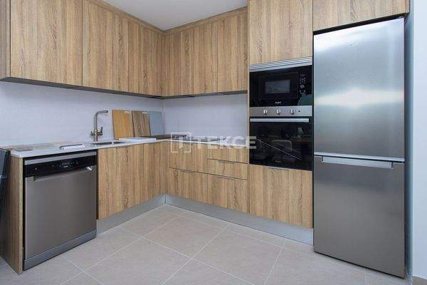 Ocean View Apartments in a Complex in Santa Pola Alicante