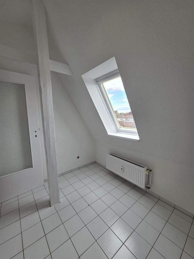 Helle 2-Zimmer- Altbauwohnung in Uni-Nähe // Schweffelstraße - Photo 4