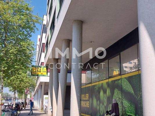 1220 Einkaufsmöglichkeiten