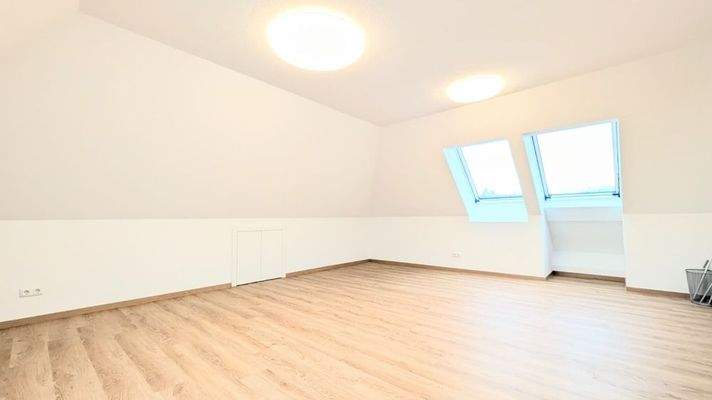 Wohnzimmer Ansicht 1