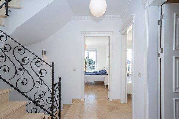 WhatsApp Image 2025-10-01 at 16.24.54 (2).jpeg