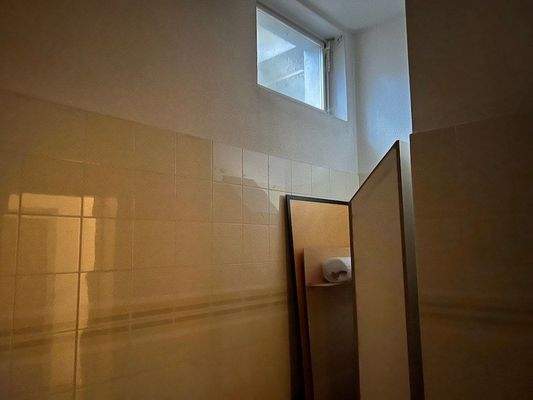 Kiosk_Werbefläche_Sand in Taufers_Bürofläche