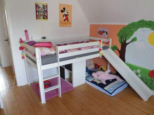 Kinderzimmer 