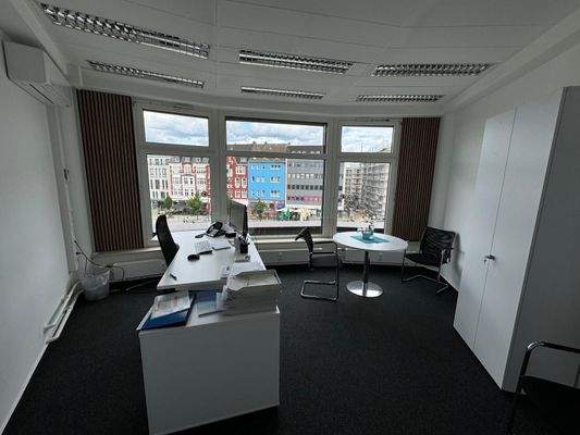 Büro -Bild ist beispielhaft-