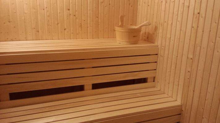2.5 Villa Tall Sauna1.jpg