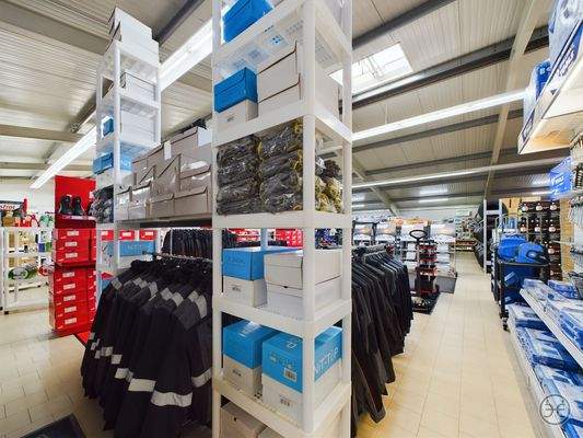 APT_Gewerbehalle_Hesel021