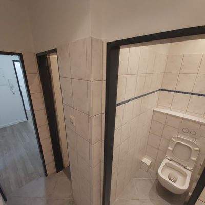 47 HP re App. 7 (3).jpg