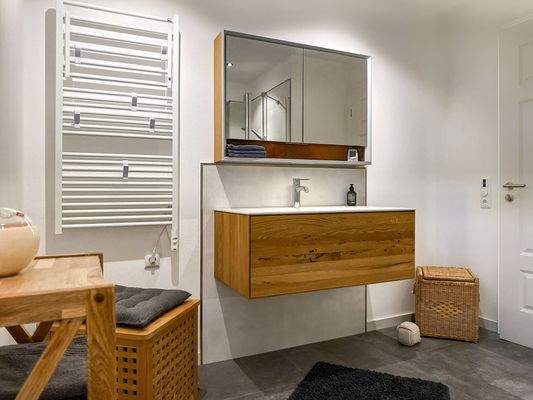 8. Barrierearmes Bad.jpg