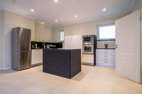 Offene und vollausgestatte Wohnküche