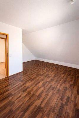 Großes Schlafzimmer 2.OG