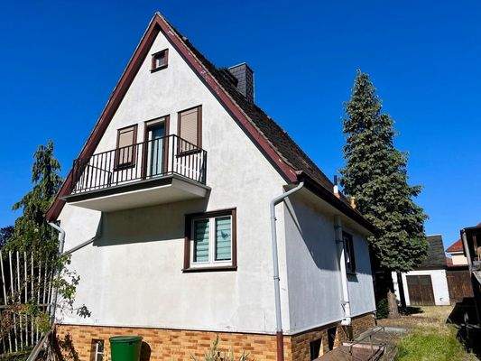 Hausansicht Balkonseite