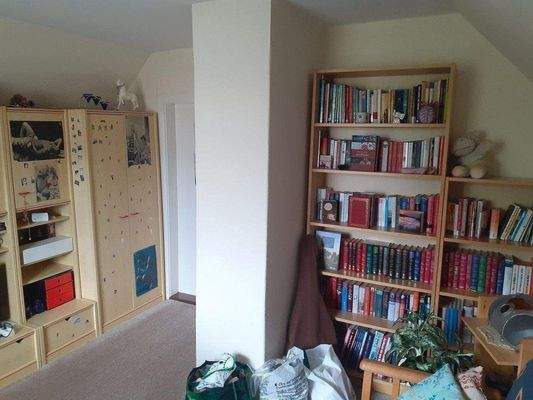 Im Kinderzimmer.jpg