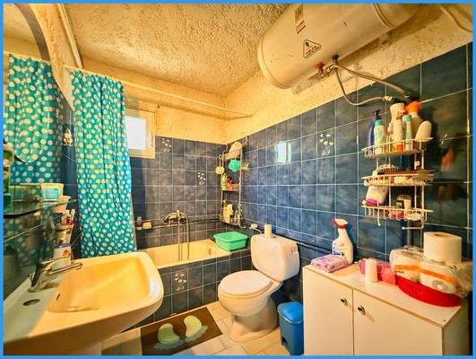 f366593ef0db453c84881c90548d6e8f-original