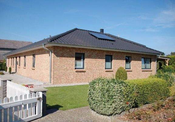 Beispiel Hausansicht