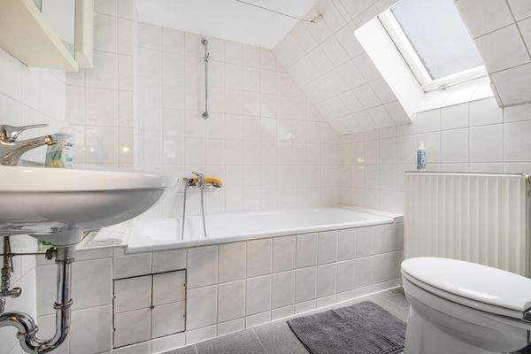 Badezimmer im Dachgeschoss (nur Nutzfläche)