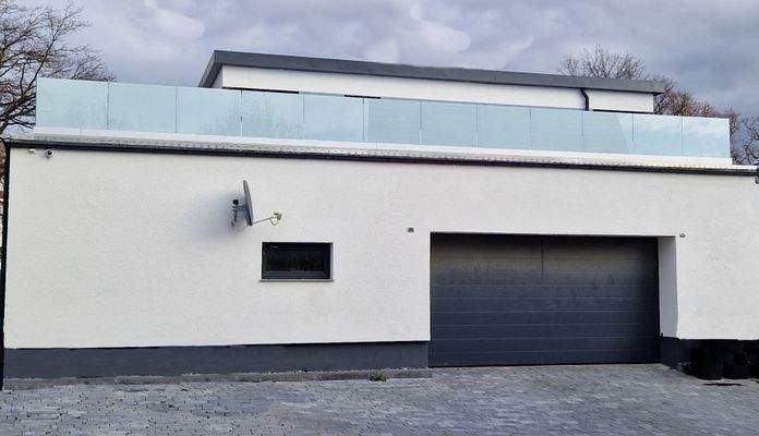 Ansicht von der Straße.jpg