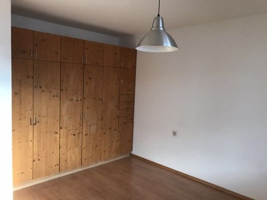 Zimmer I Schrank