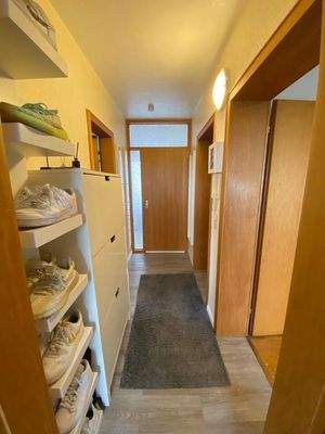 Flur mit Schränken